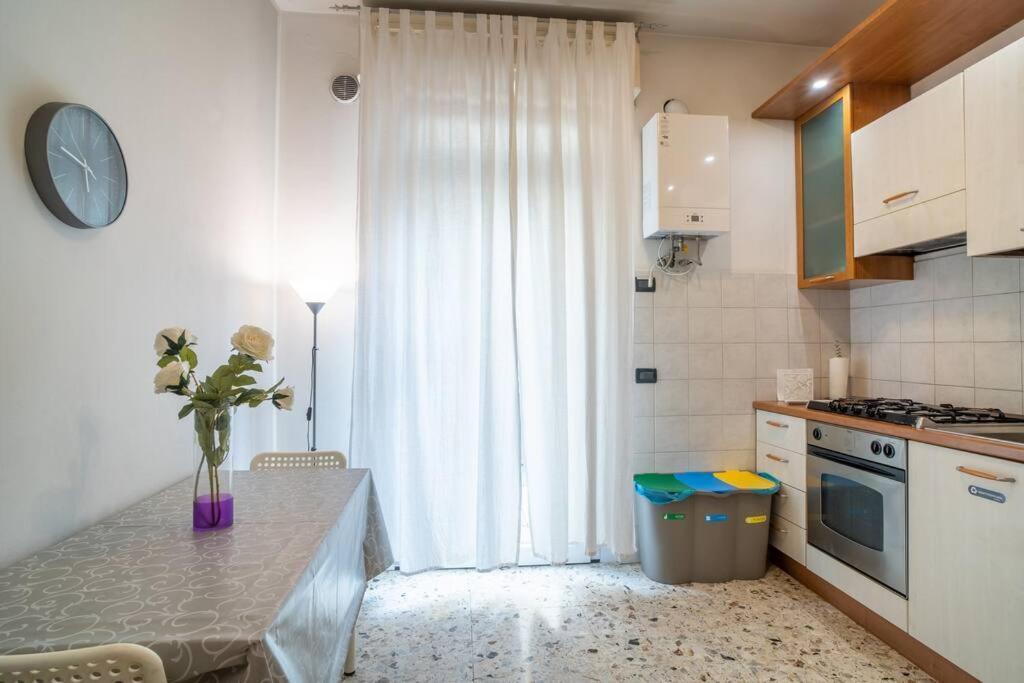 Terrazze Italiane City Center - Red Apartment Βερόνα Εξωτερικό φωτογραφία