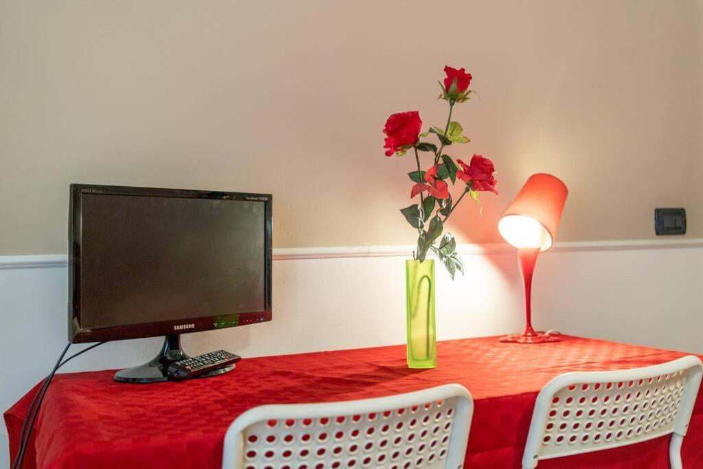 Terrazze Italiane City Center - Red Apartment Βερόνα Εξωτερικό φωτογραφία