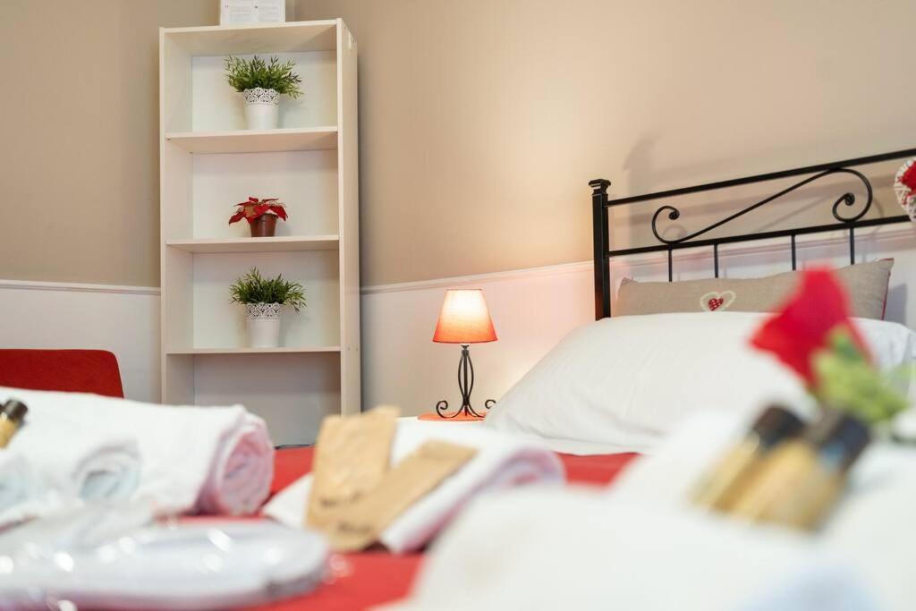 Terrazze Italiane City Center - Red Apartment Βερόνα Εξωτερικό φωτογραφία