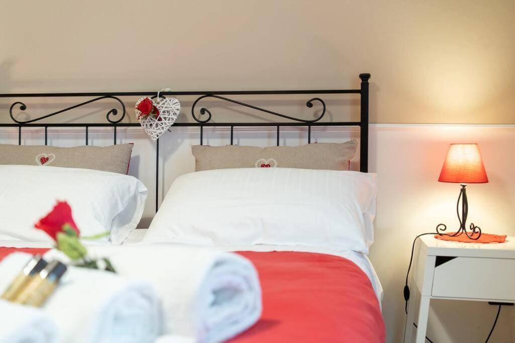 Terrazze Italiane City Center - Red Apartment Βερόνα Εξωτερικό φωτογραφία